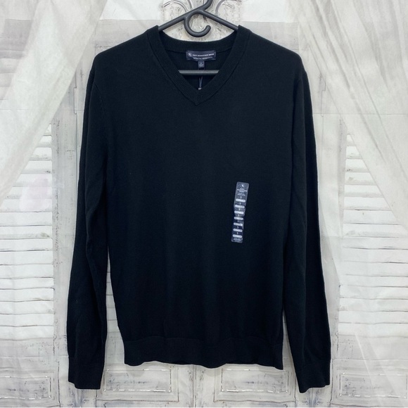 Hart Schaffner Marx Size Small Black Fine Merino Wool V-Neck Pullover Sweater - Picture 2 of 5